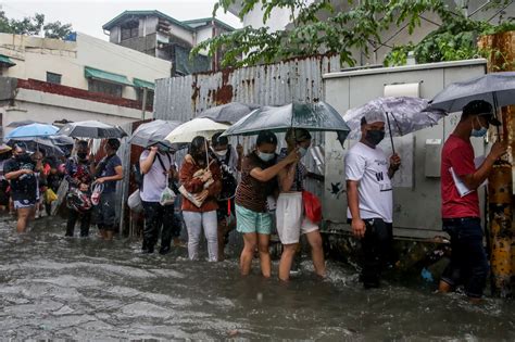 msn news manila|Philippines evacuates thousands as monsoon rains flood Manila.
